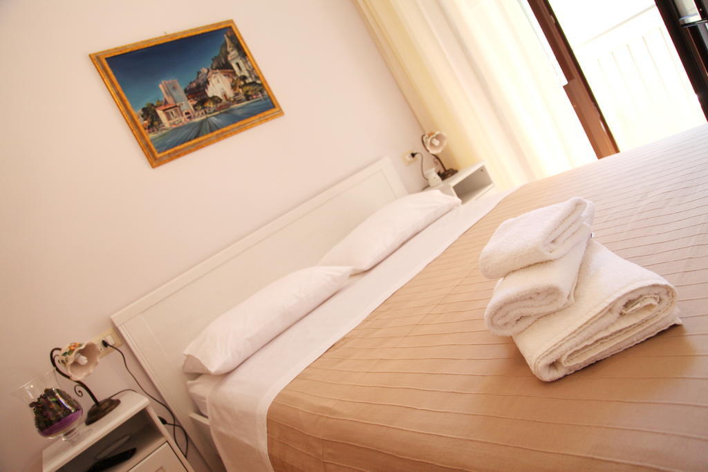 Bed & Breakfast Duomo Di Taormina Room photo